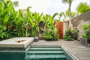 Club Suma Villa Bingin