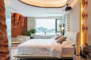 Niaodao Seaview Hostel