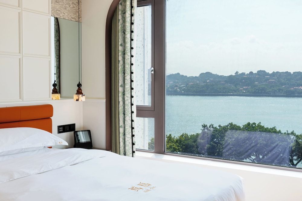 Niaodao Seaview Hostel