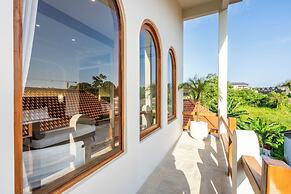3BR Luxe Pool Villa Anaya