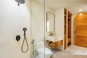 3BR Luxe Pool Villa Anaya