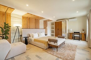 3BR Luxe Pool Villa Anaya