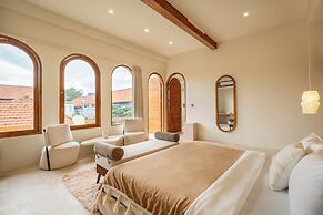 3BR Luxe Pool Villa Anaya