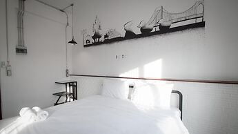 V1 Room Hotel