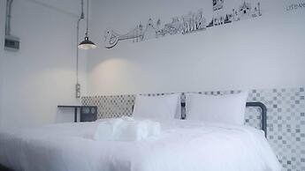 V1 Room Hotel