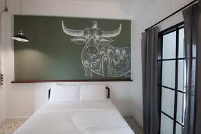 V1 Room Hotel