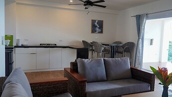 Tablas Seaview Homestay