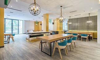 Chen Jia Garden Hotel