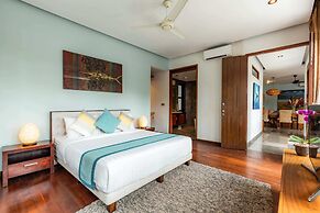 Villa Mary's Beach