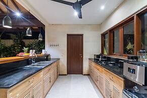 Villa Alroda Antik