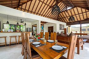Villa Alroda Antik