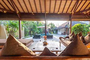 Villa Alroda Antik
