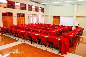 Maxland Hotel Juja