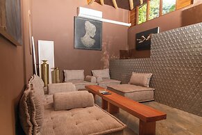 O2 Villas Ella