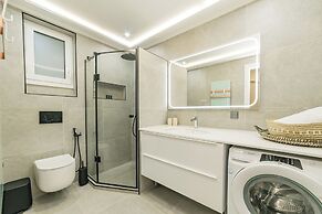Plantaea Studio - Athens Escape