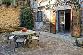 Borgo La Ferriera