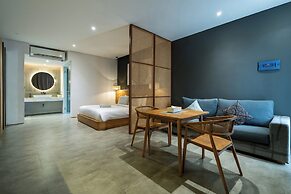Forseti Athena by ARM One Hundred