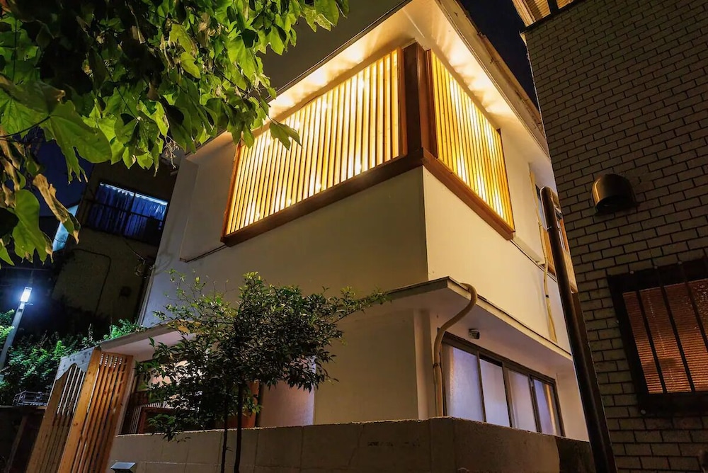 SK House