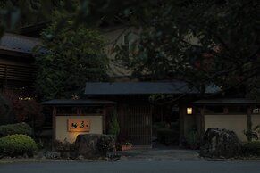 Fuefukigawa Onsen Zabou