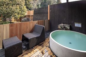Fuefukigawa Onsen Zabou