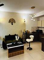 Luxury lofty heaven studio Apartment