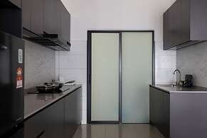 Sunshine Residence Suites
