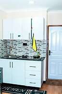 Lux Suites Lakeview Cottages Ruiru
