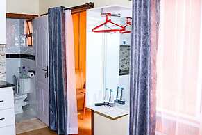 Lux Suites Lakeview Cottages Ruiru