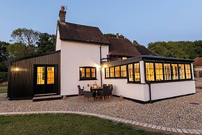 Gallops Cottage
