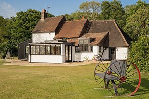 Gallops Cottage