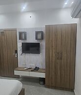 Kashi Ganga Inn