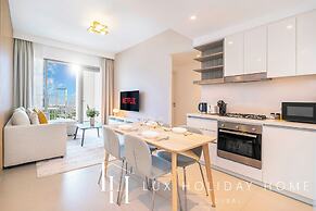 LUX The Downtown Zabeel View Suite