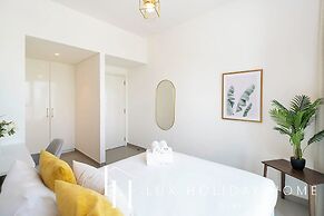 LUX The Downtown Zabeel View Suite