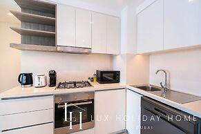 LUX The Downtown Zabeel View Suite