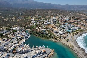 Palm Bay Hotel Sissi