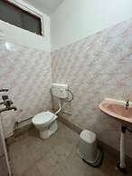 Hotel Ramya Palace