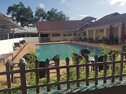 Theta Country Resort