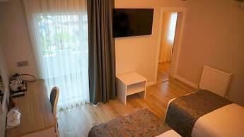Beyaz Ev Hotel Restaurant