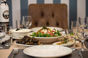 Beyaz Ev Hotel Restaurant