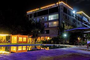 Perfectus Gardens Hotel