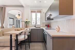 1536 Daumesnil