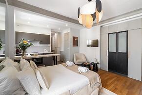 1536 Daumesnil