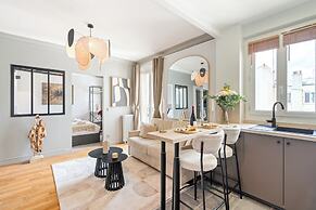 1536 Daumesnil