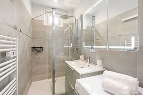 1536 Daumesnil