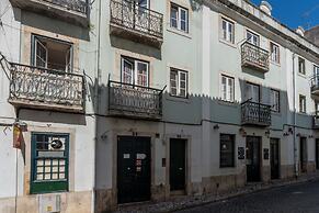 Bairro Alto Tiny Studio by Homing