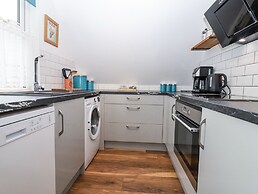 Valley Lodge 20