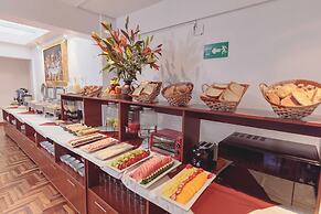 Quechua Plaza Hotel