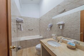 Quechua Plaza Hotel