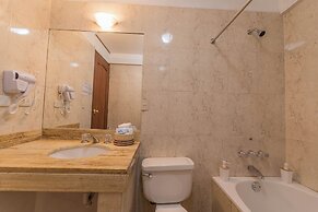 Quechua Plaza Hotel