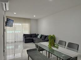 Marina cerritos Condominios